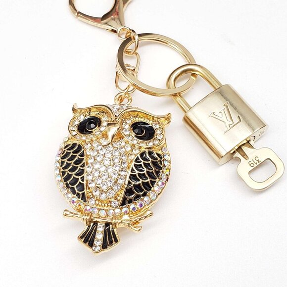 Authentic Louis Vuitton Lock & Key with unbranded Bagcharm, Keycharm, Keychain - Picture 6 of 7